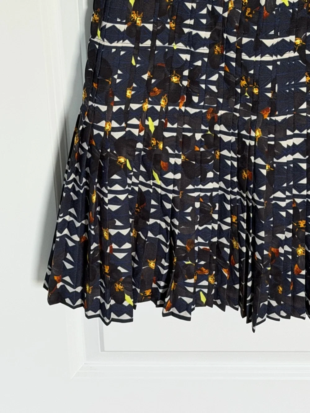 NEW J. Crew Pleated Lattice Hidden Floral A-line Mini Skirt Size 00 - 54856